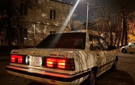 Toyota Vista, 1987 год, 360 000 рублей, 3 фотография