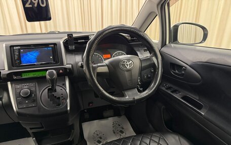Toyota Wish II, 2013 год, 1 379 000 рублей, 15 фотография