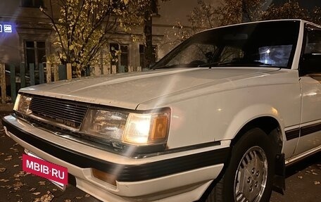Toyota Vista, 1987 год, 360 000 рублей, 5 фотография