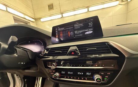BMW 5 серия, 2019 год, 4 270 000 рублей, 7 фотография