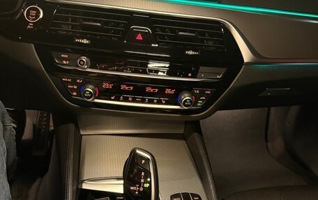 BMW 5 серия, 2019 год, 4 270 000 рублей, 6 фотография