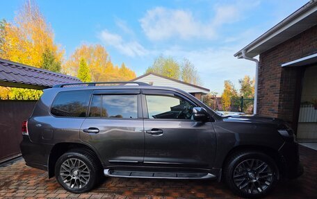 Toyota Land Cruiser 200, 2010 год, 3 300 000 рублей, 3 фотография
