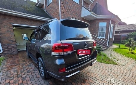 Toyota Land Cruiser 200, 2010 год, 3 300 000 рублей, 5 фотография