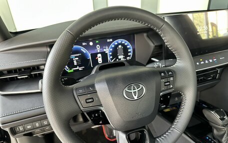 Toyota Camry, 2026 год, 4 250 000 рублей, 10 фотография