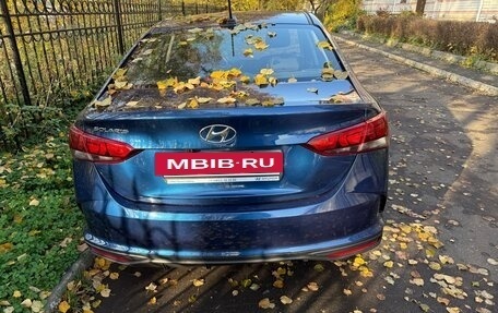 Hyundai Solaris II рестайлинг, 2022 год, 2 000 000 рублей, 3 фотография
