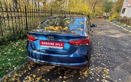 Hyundai Solaris II рестайлинг, 2022 год, 2 000 000 рублей, 12 фотография