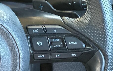 Toyota Yaris Cross, 2023 год, 1 523 000 рублей, 25 фотография