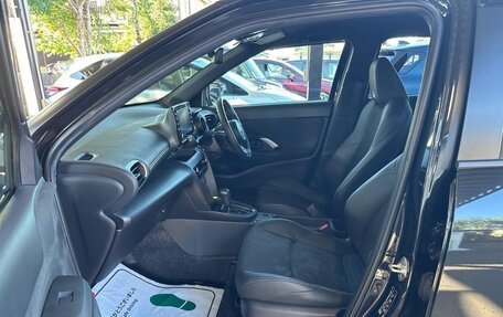 Toyota Yaris Cross, 2023 год, 1 523 000 рублей, 29 фотография