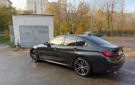 BMW 3 серия, 2019 год, 3 700 000 рублей, 3 фотография