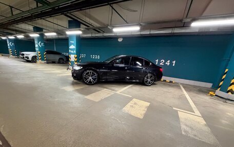 BMW 3 серия, 2019 год, 3 700 000 рублей, 14 фотография
