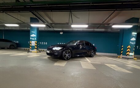 BMW 3 серия, 2019 год, 3 700 000 рублей, 15 фотография