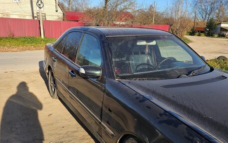 Mercedes-Benz E-Класс, 1998 год, 175 000 рублей, 3 фотография