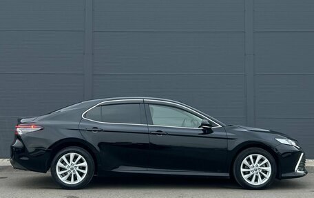 Toyota Camry, 2023 год, 3 302 000 рублей, 4 фотография