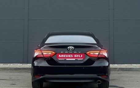 Toyota Camry, 2023 год, 3 302 000 рублей, 6 фотография