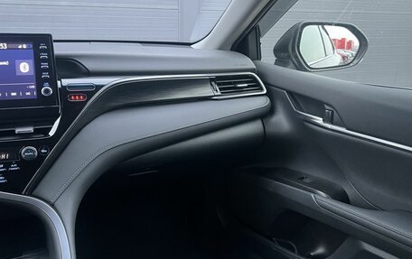Toyota Camry, 2023 год, 3 302 000 рублей, 19 фотография
