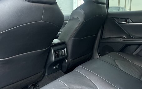 Toyota Camry, 2023 год, 3 302 000 рублей, 22 фотография