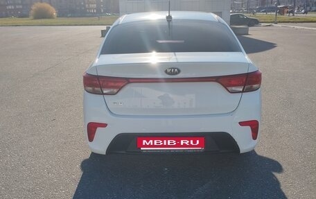 KIA Rio IV, 2017 год, 1 200 000 рублей, 5 фотография
