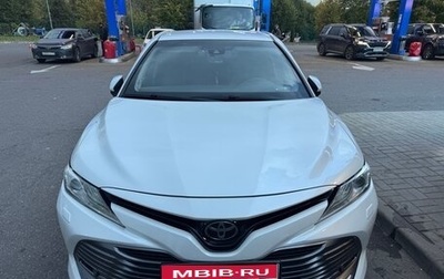 Toyota Camry, 2019 год, 2 200 000 рублей, 1 фотография