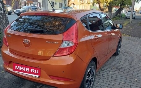 Hyundai Solaris II рестайлинг, 2014 год, 1 050 000 рублей, 3 фотография