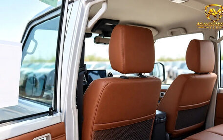 Toyota Land Cruiser 70, 2026 год, 12 503 000 рублей, 16 фотография