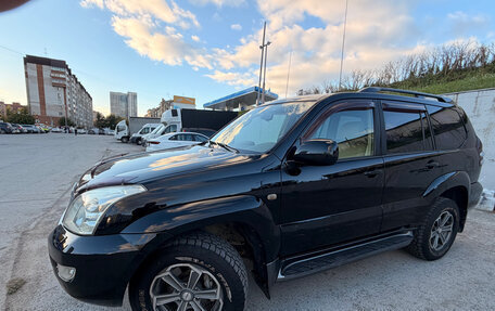Toyota Land Cruiser Prado 120, 2006 год, 2 290 000 рублей, 2 фотография