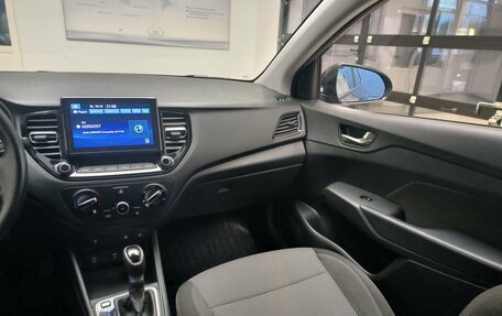 Hyundai Solaris II рестайлинг, 2021 год, 1 690 000 рублей, 14 фотография