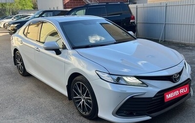 Toyota Camry, 2021 год, 2 290 000 рублей, 1 фотография