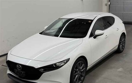 Mazda 3, 2022 год, 1 300 000 рублей, 1 фотография