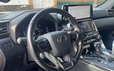 Lexus LX, 2022 год, 12 000 000 рублей, 4 фотография