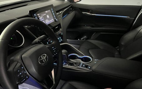Toyota Camry, 2021 год, 2 290 000 рублей, 29 фотография