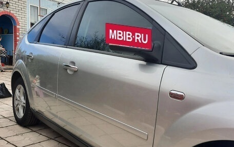 Ford Focus II рестайлинг, 2007 год, 385 000 рублей, 3 фотография