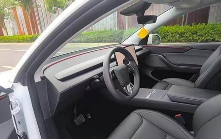 Tesla Model Y I, 2025 год, 5 085 000 рублей, 10 фотография