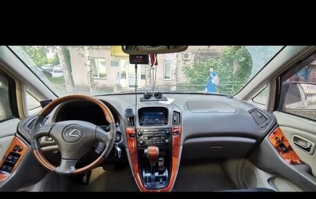 Lexus RX IV рестайлинг, 2002 год, 850 000 рублей, 8 фотография