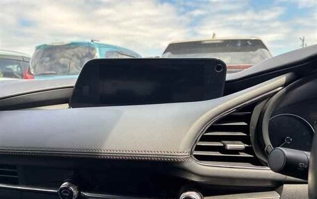 Mazda 3, 2022 год, 1 300 000 рублей, 8 фотография