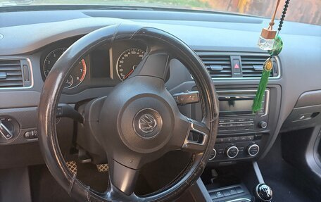 Volkswagen Jetta VII, 2014 год, 1 200 000 рублей, 5 фотография