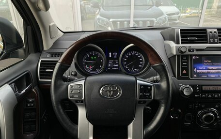 Toyota Land Cruiser Prado 150 рестайлинг, 2016 год, 4 449 000 рублей, 14 фотография