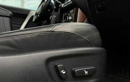 Toyota Land Cruiser Prado 150 рестайлинг, 2016 год, 4 449 000 рублей, 26 фотография