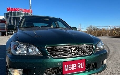 Lexus IS II рестайлинг 2, 2000 год, 780 000 рублей, 4 фотография