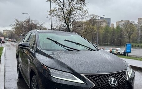 Lexus RX IV рестайлинг, 2021 год, 6 000 000 рублей, 1 фотография