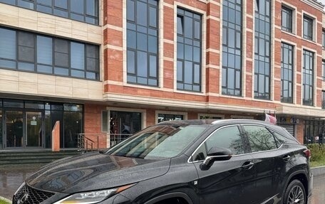 Lexus RX IV рестайлинг, 2021 год, 6 000 000 рублей, 4 фотография