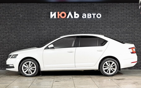 Skoda Octavia, 2018 год, 1 900 000 рублей, 8 фотография