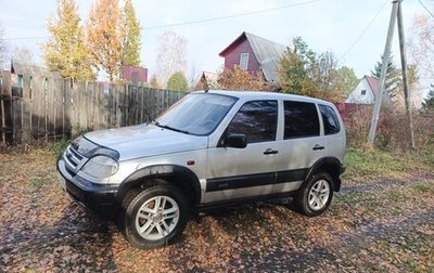 Chevrolet Niva I рестайлинг, 2004 год, 245 000 рублей, 1 фотография