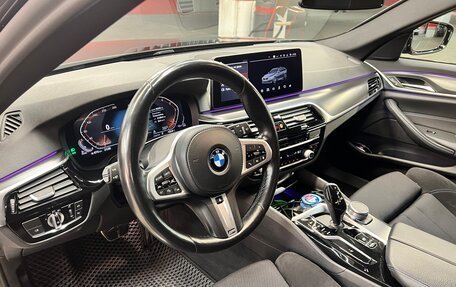 BMW 5 серия, 2021 год, 4 200 000 рублей, 4 фотография