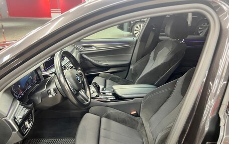 BMW 5 серия, 2021 год, 4 200 000 рублей, 6 фотография