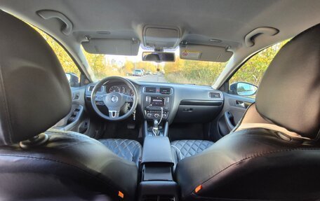 Volkswagen Jetta VII, 2012 год, 833 333 рублей, 10 фотография