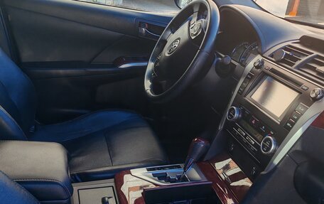 Toyota Camry, 2012 год, 1 560 000 рублей, 5 фотография