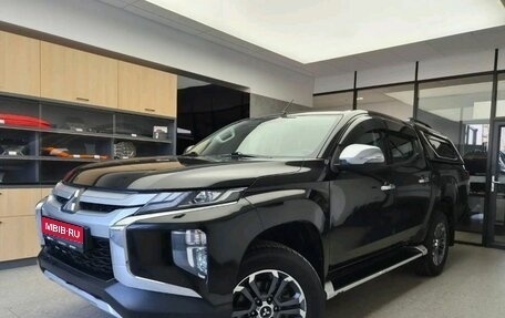 Mitsubishi L200 IV рестайлинг, 2019 год, 3 030 000 рублей, 1 фотография