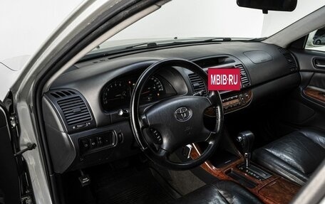 Toyota Camry V40, 2004 год, 650 000 рублей, 10 фотография