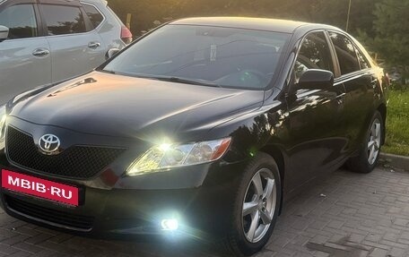 Toyota Camry, 2008 год, 900 000 рублей, 3 фотография