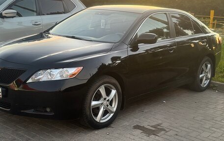 Toyota Camry, 2008 год, 900 000 рублей, 8 фотография